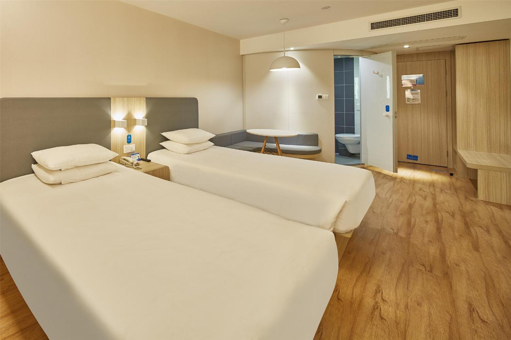 Hanting Hotel Fuzhou Wuyi Square Exterior foto